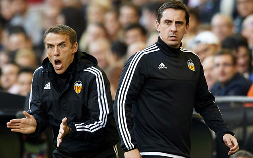 Gary Neville vẫn chưa biết đến chiến thắng tại La Liga